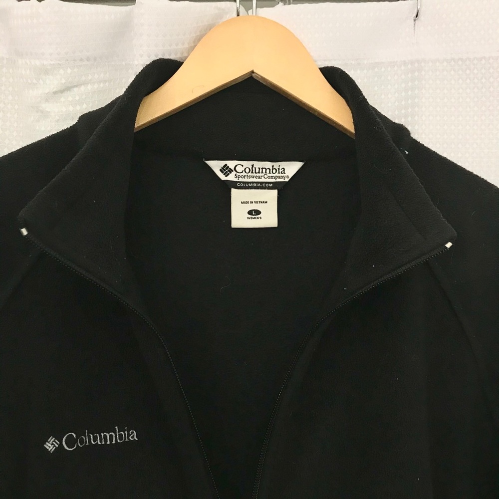 Size L Women’s Columbia Fleece